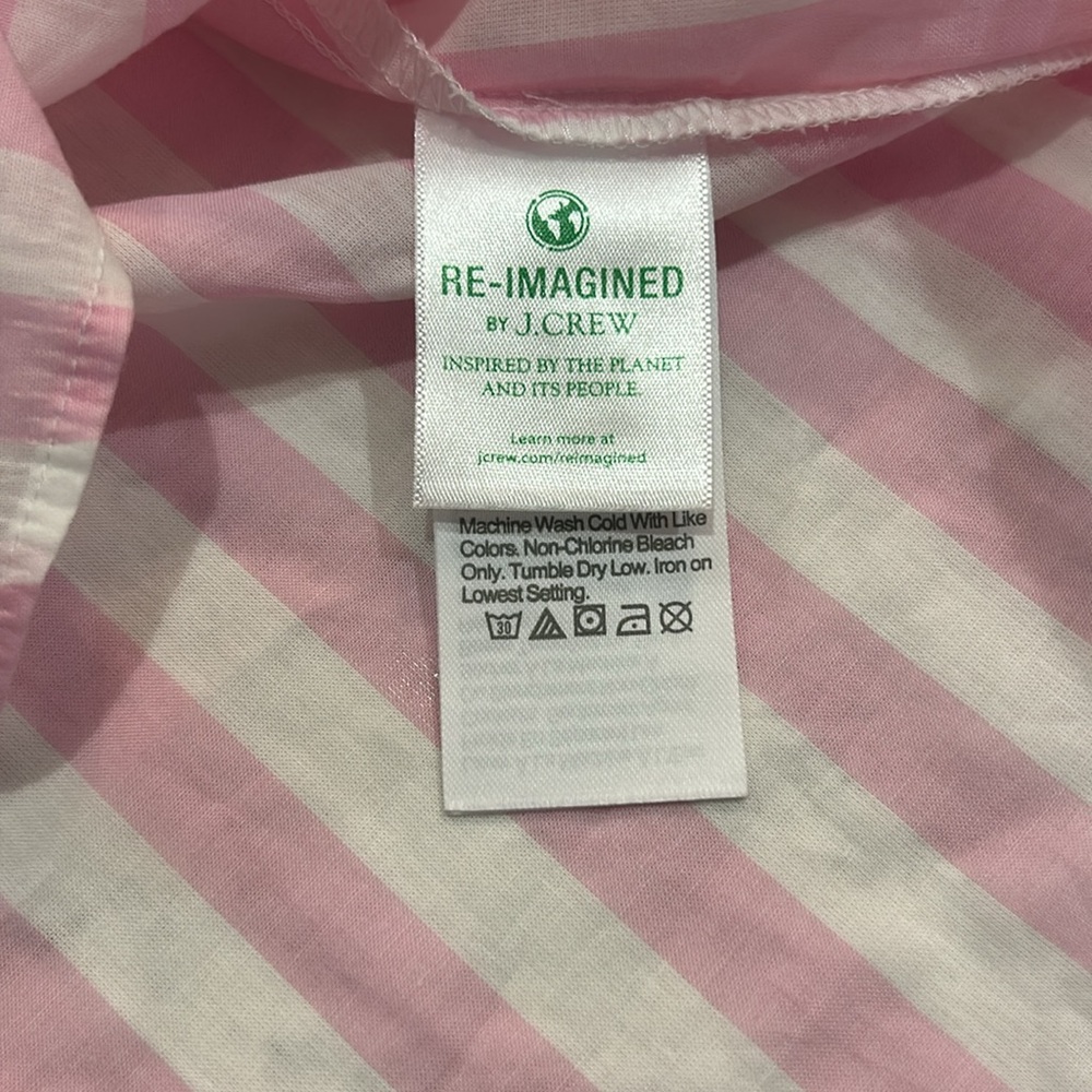 J.Crew Factory Lightweight Cotton Shirt in Signature Fit
Pink White Size M - Picture 8 of 11